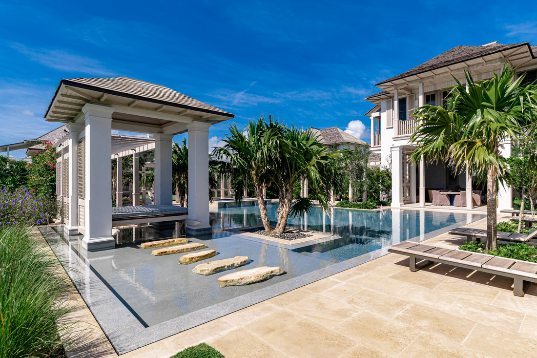 Vero Beach Pool Builders: Your Comprehensive Guide